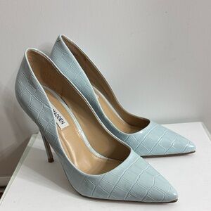 Steve Madden blue heels